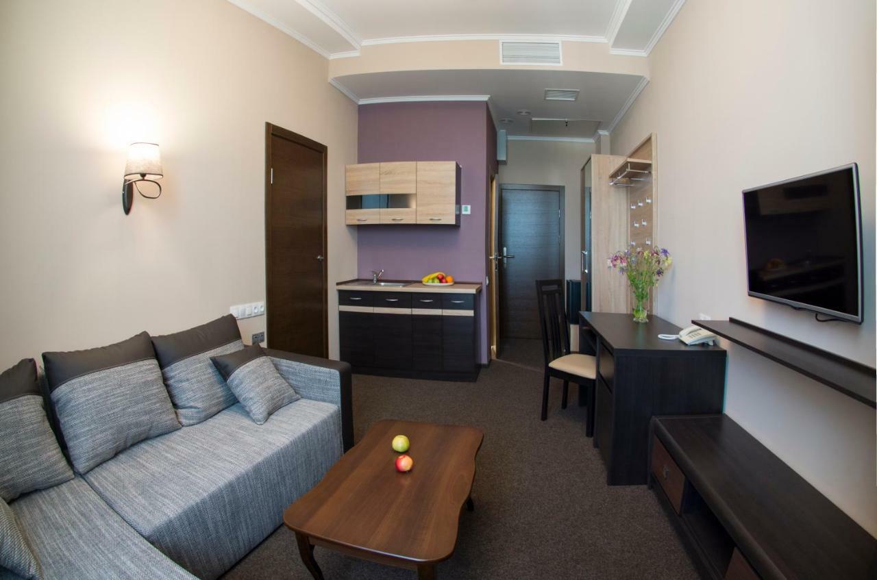 Hotel Florida Kyiv Exterior photo